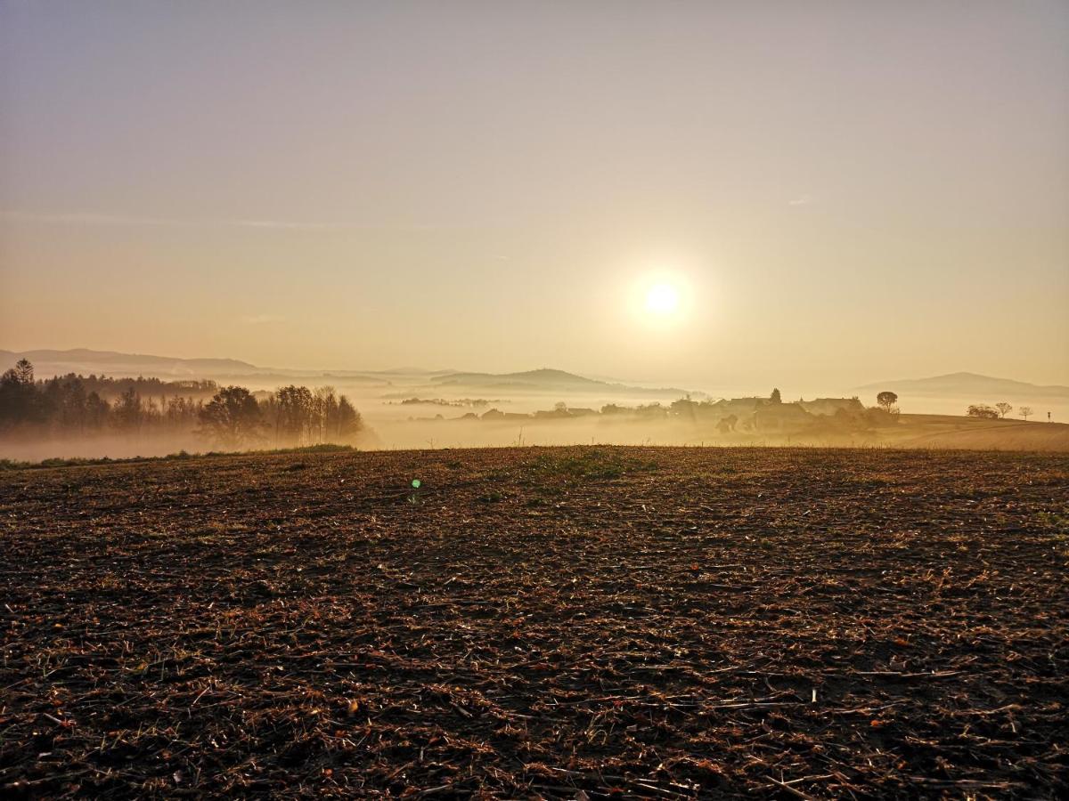 Landgasthof Zum Kirchenwirt Kellberg  ภายนอก รูปภาพ